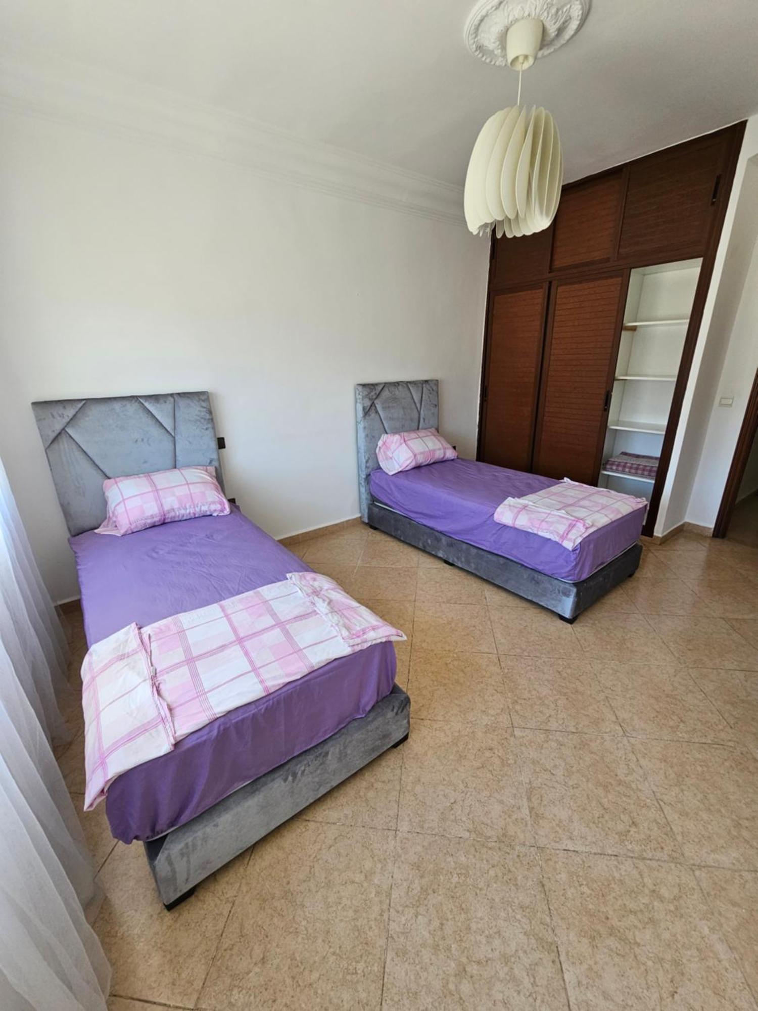 Vaste Appartement Au Centre De Tétouan Esterno foto